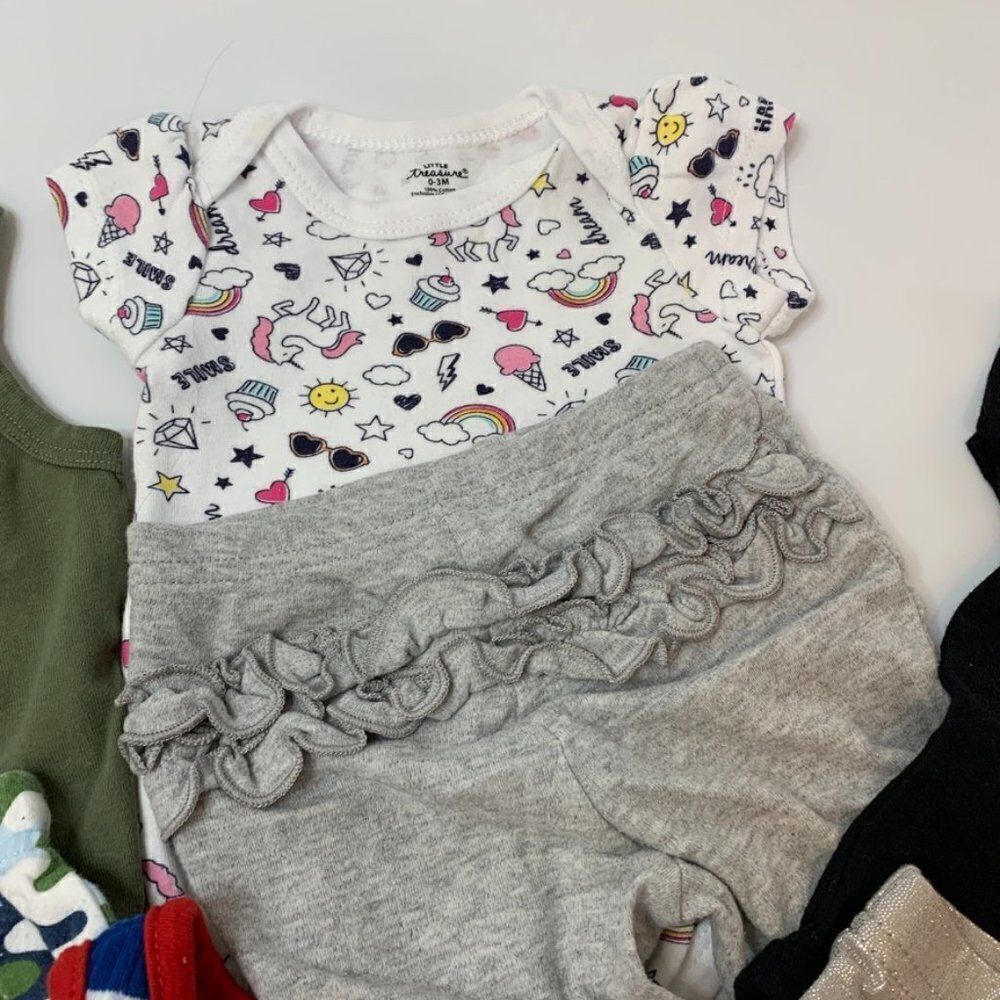 Girl 0-6 Month 7 Piece Bundle - Picture 3 of 5